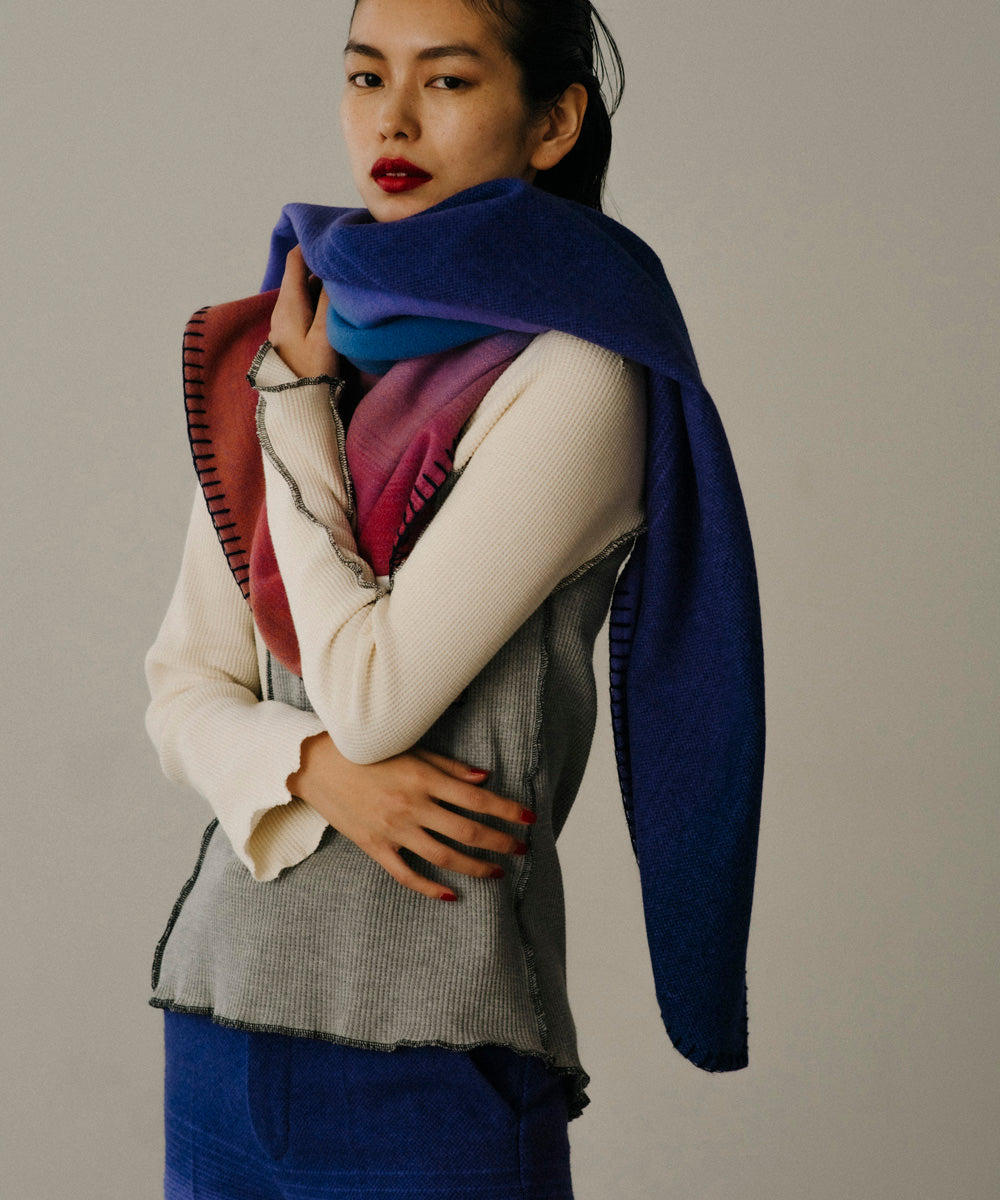 STAY GOLD SUNRISE SCARF