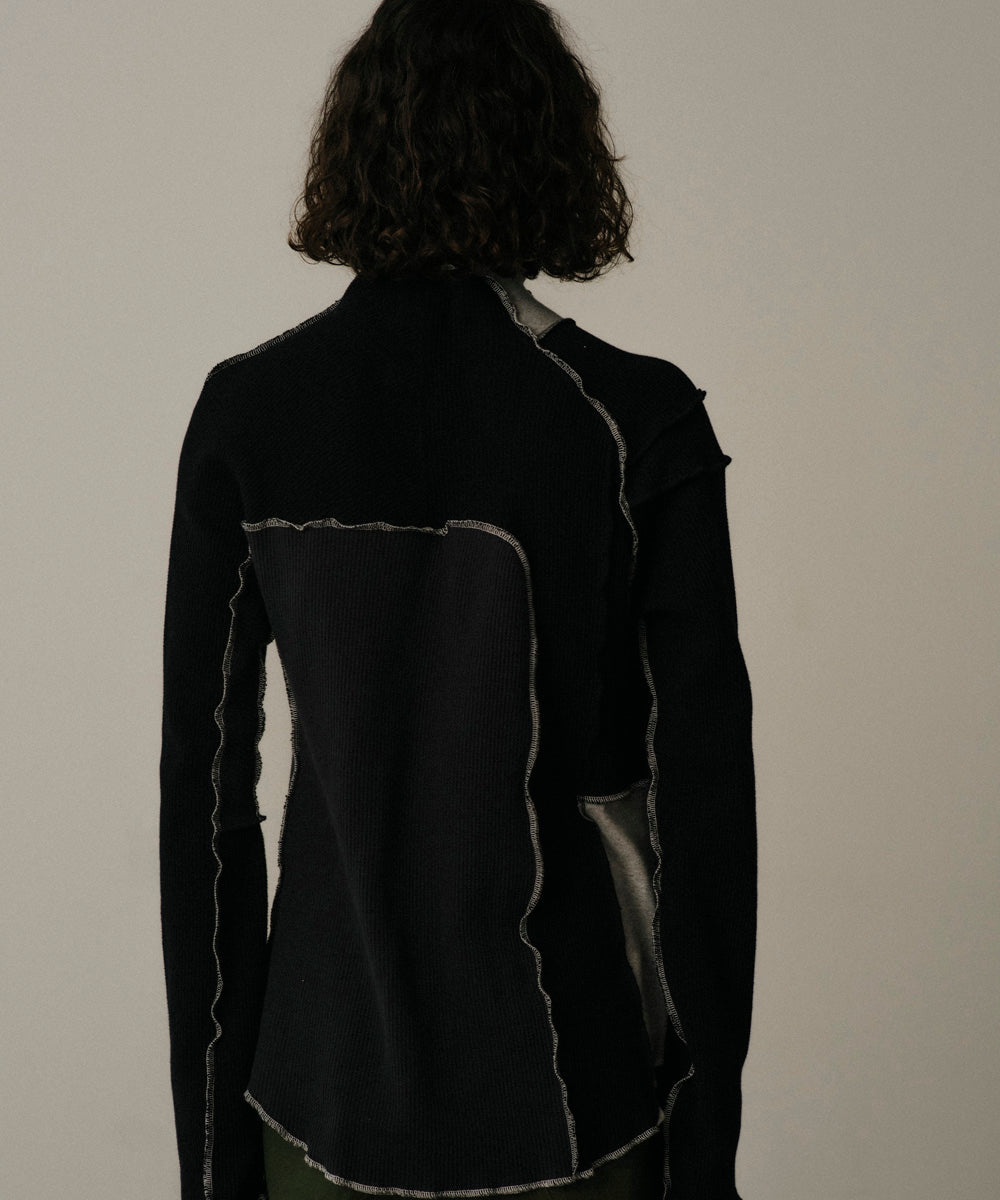 ASSYMETRICAL PATCHWORK HIGH NECK