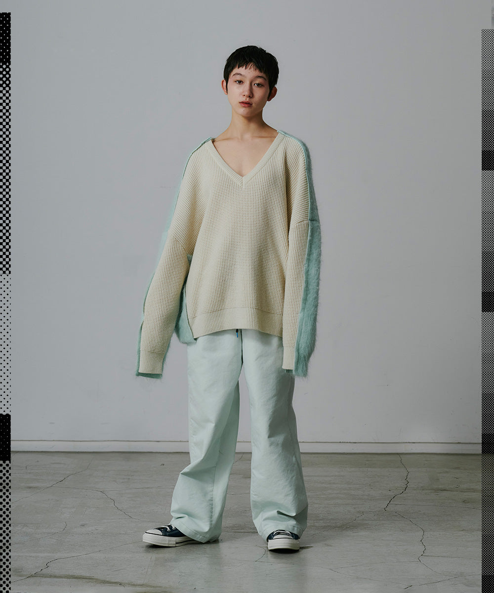 TWO-TONE KNIT