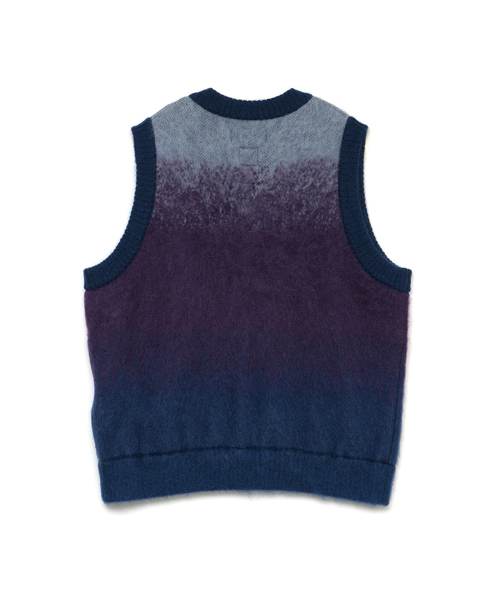 GRADIENT KNIT VEST