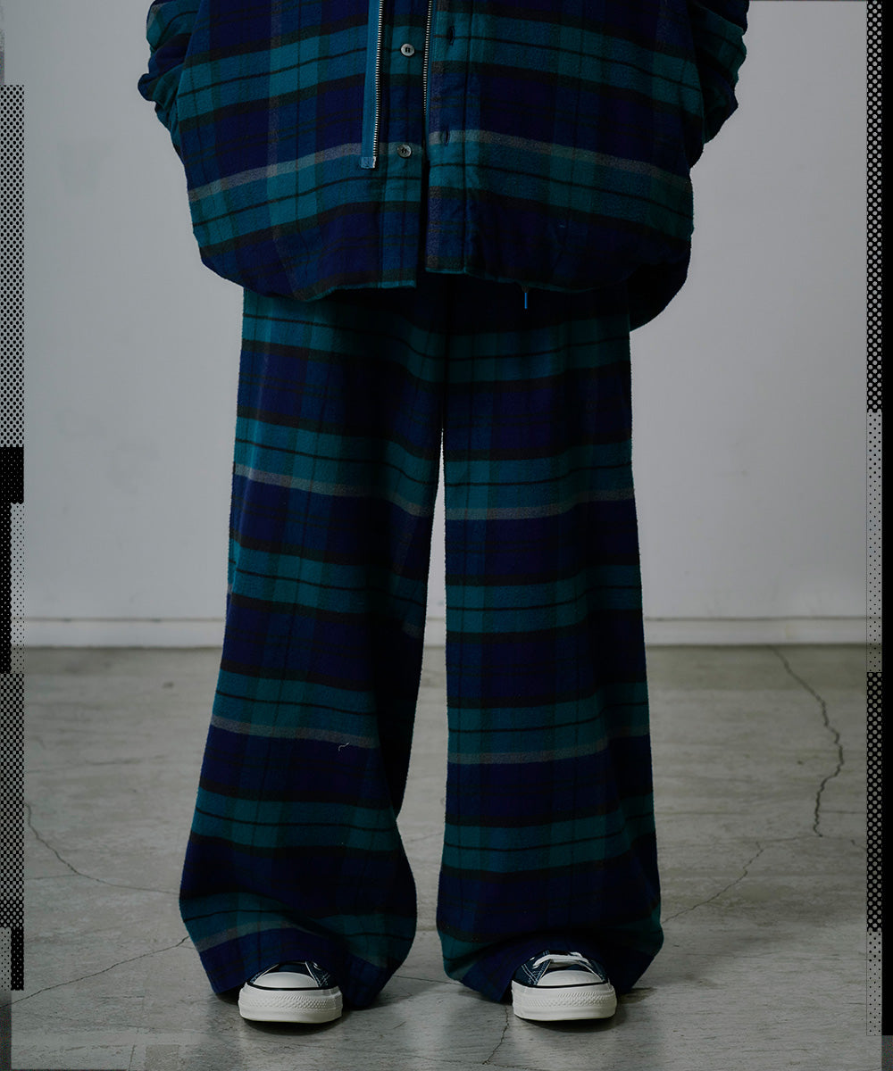 CHECK PANTS