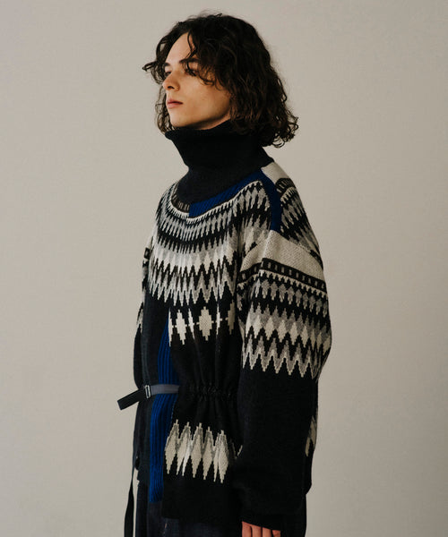 DECONSTRUCTED NORDIC KNIT